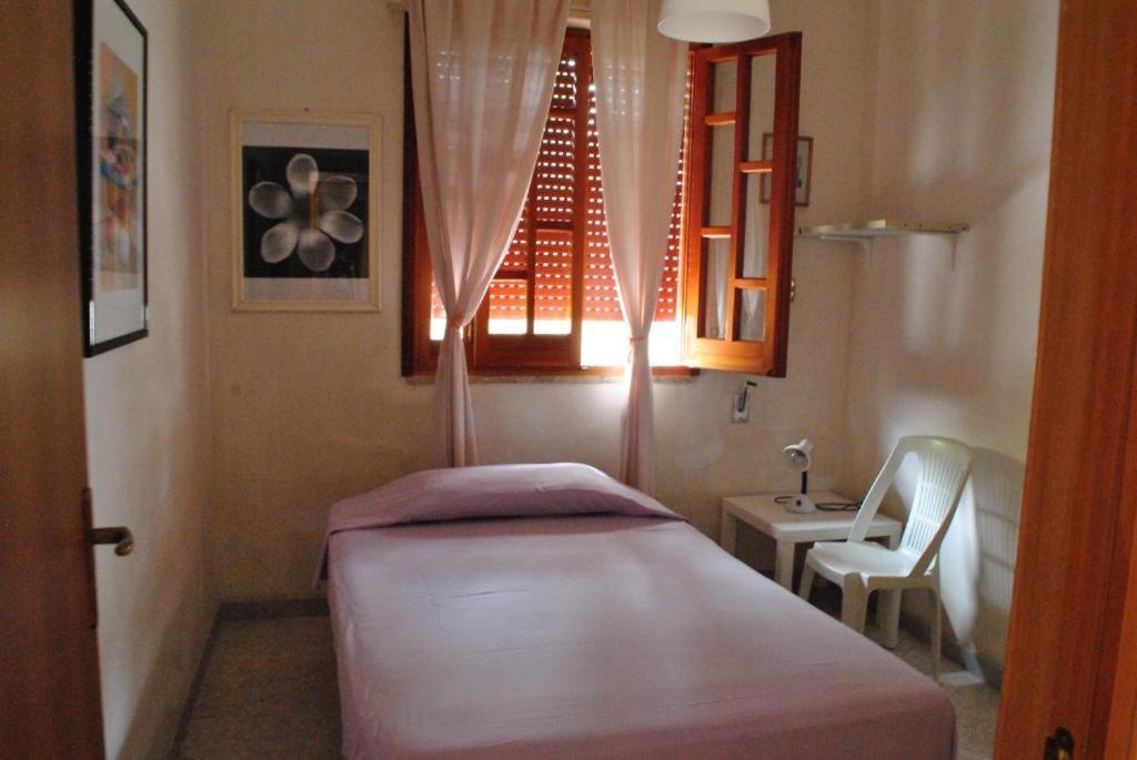 Bed and Breakfast Residenza Del Sole Surbo Экстерьер фото