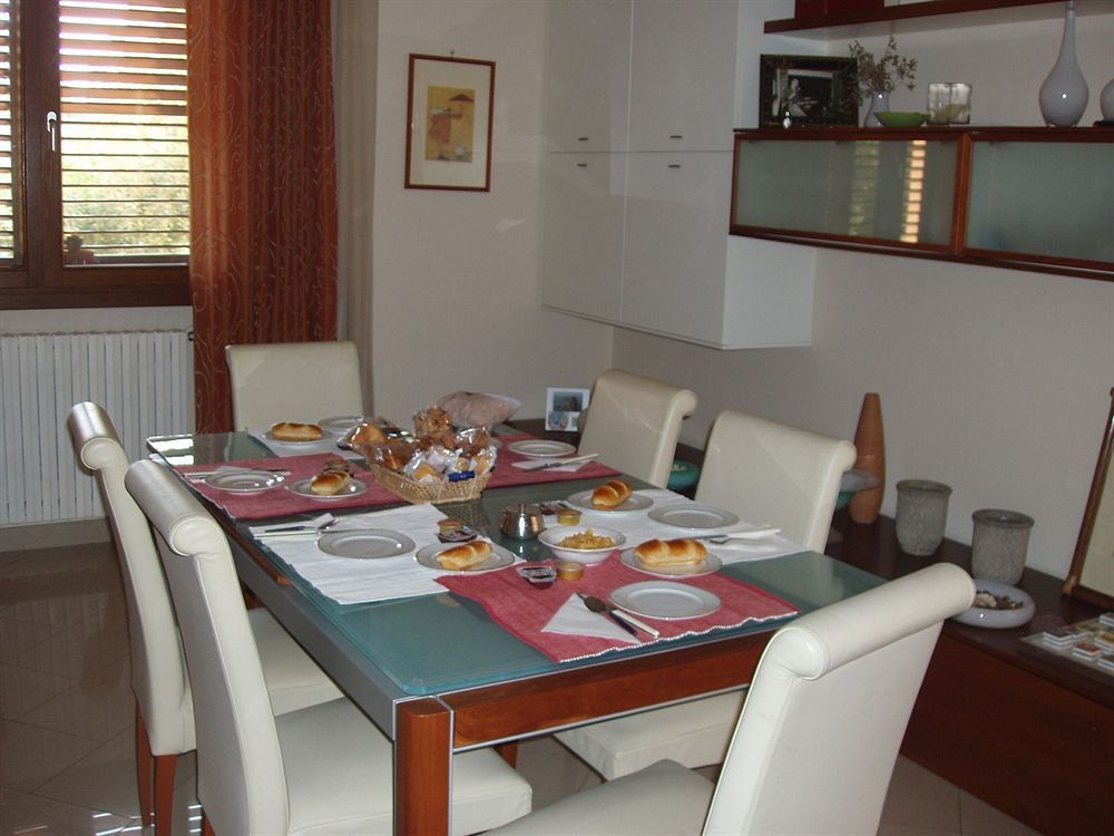 Bed and Breakfast Residenza Del Sole Surbo Экстерьер фото